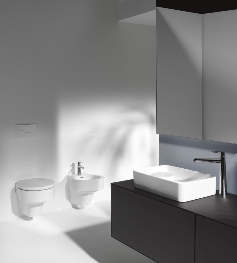 Wall-hung WC 'rimless', washdown, without flushing rim | Wall-hung 